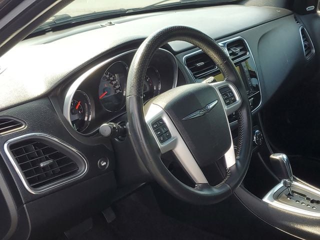 2013 Chrysler 200 Limited