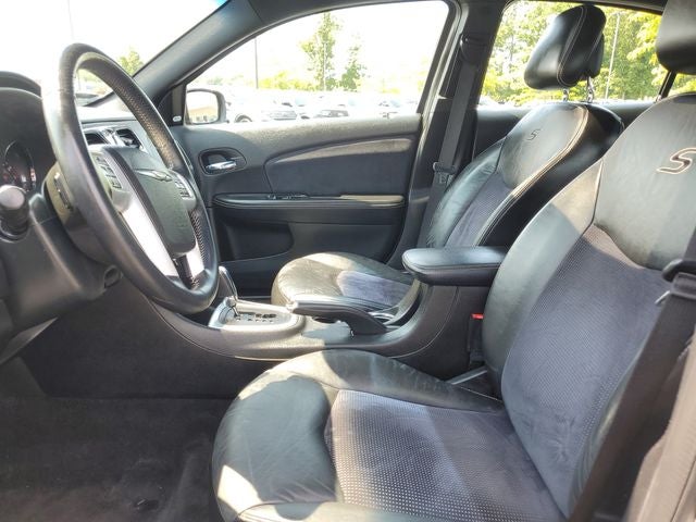 2013 Chrysler 200 Limited