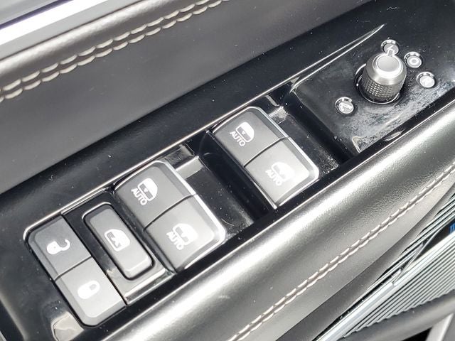 2023 Jeep Grand Wagoneer Series II
