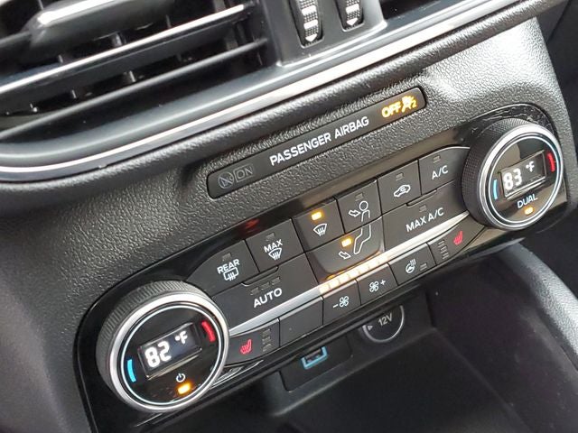 2021 Ford Escape Hybrid Titanium