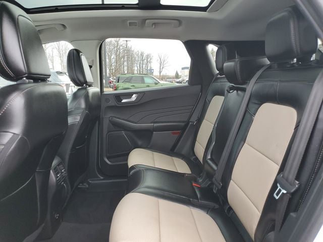 2021 Ford Escape Hybrid Titanium