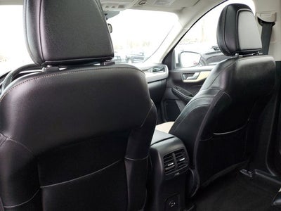 2021 Ford Escape Hybrid Titanium