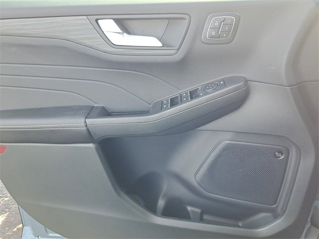 2026 Ford Escape Platinum