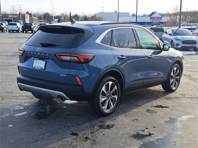 2023 Ford Escape Platinum