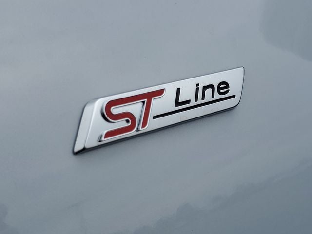 2026 Ford Escape ST-Line Elite