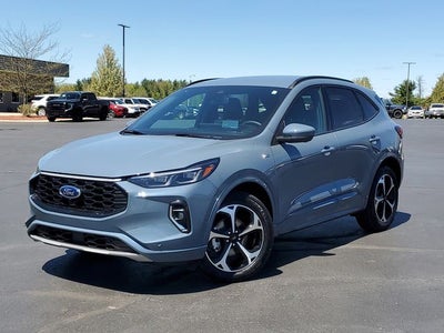 2023 Ford Escape Hybrid ST-Line Elite