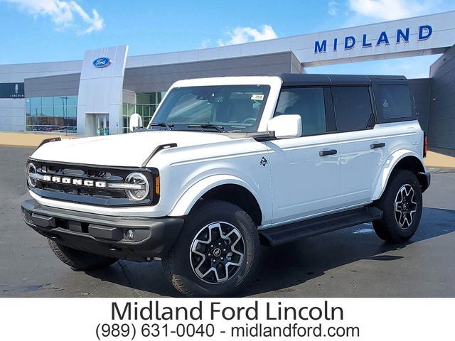 2026 Ford Bronco Outer Banks