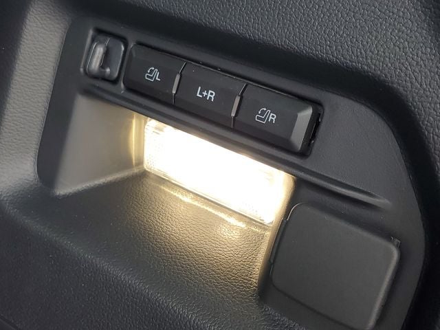 2026 Ford Explorer Tremor - Photo 37