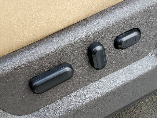 2011 Ford F-350SD Lariat
