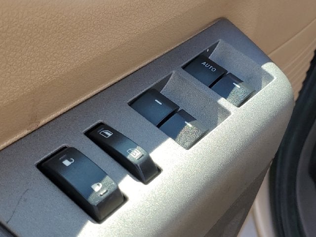 2011 Ford F-350SD Lariat