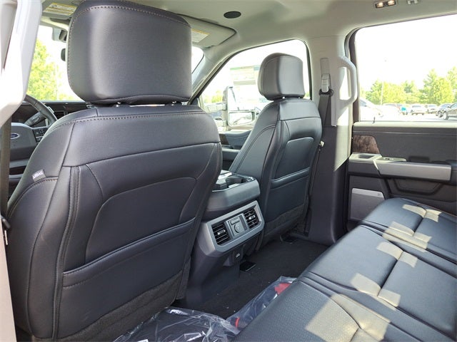 2025 Ford F-350SD Lariat