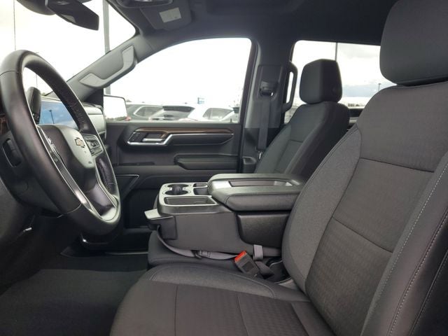 2024 Chevrolet Silverado 1500 LT LT1