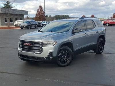 2023 GMC Acadia AT4