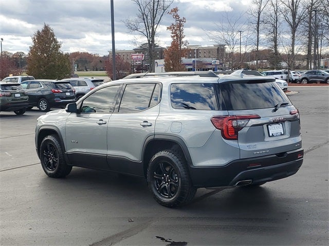 2023 GMC Acadia AT4