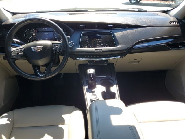 2019 Cadillac XT4 Luxury