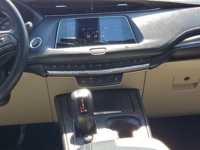 2019 Cadillac XT4 Luxury