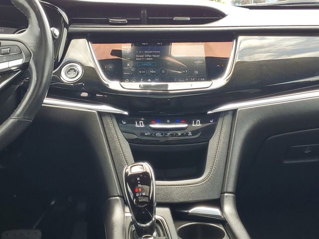 2022 Cadillac XT6 Premium Luxury