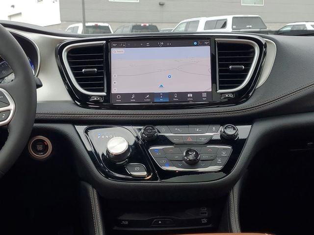 2026 Chrysler Pacifica Pinnacle