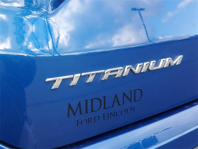 2024 Ford Edge Titanium