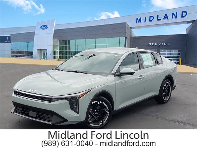 2025 Kia K4 EX