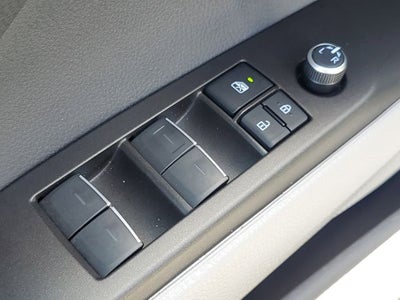 2024 Toyota Camry Hybrid XLE