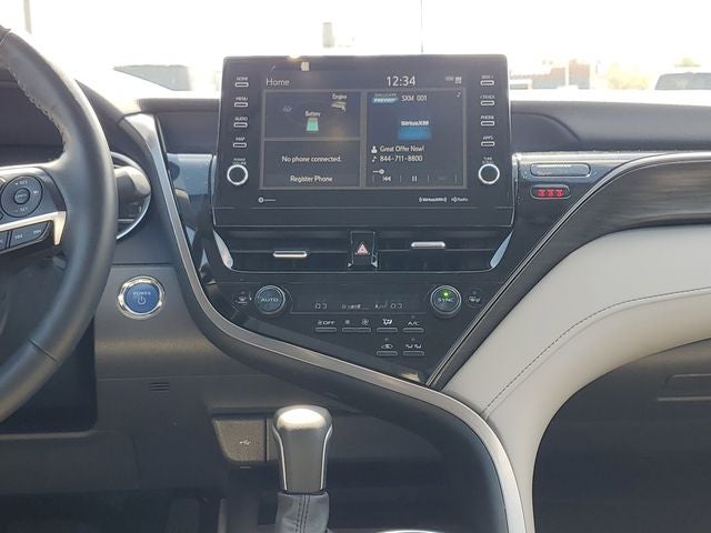 2024 Toyota Camry Hybrid XLE
