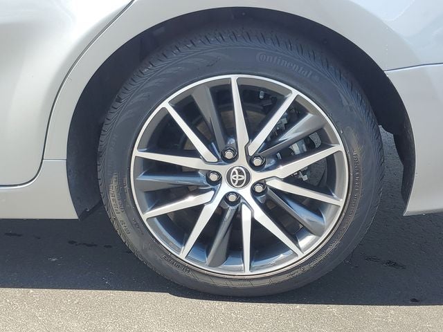 2024 Toyota Camry Hybrid XLE