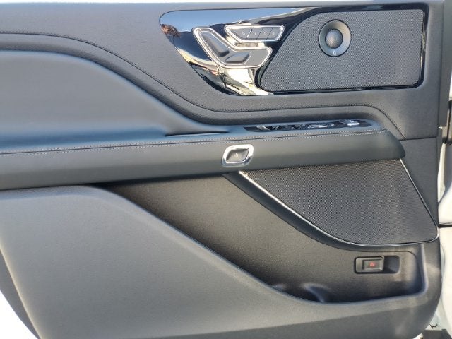 2027 Lincoln Aviator Premiere Premium