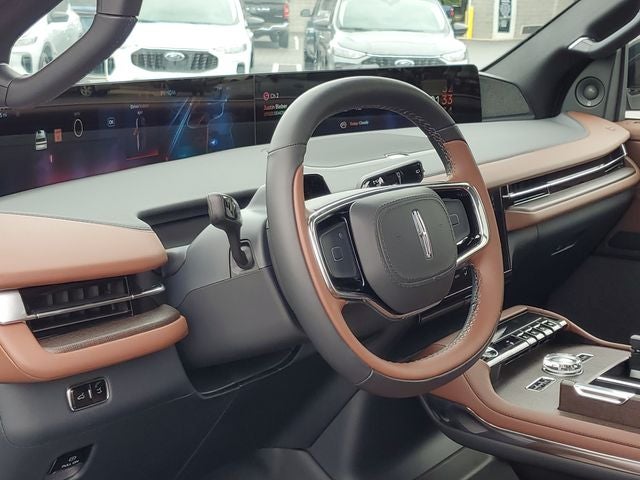 2027 Lincoln Navigator Reserve