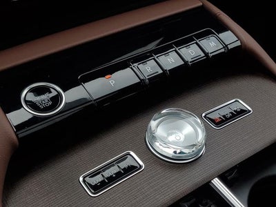 2027 Lincoln Navigator Reserve