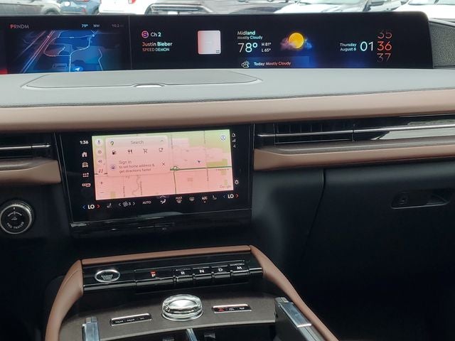 2027 Lincoln Navigator Reserve