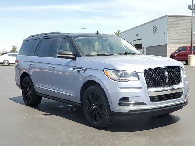 2022 Lincoln Navigator Black Label