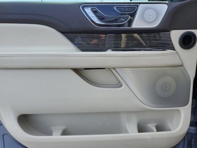 2022 Lincoln Navigator Black Label