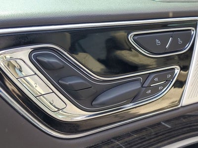 2022 Lincoln Navigator Black Label