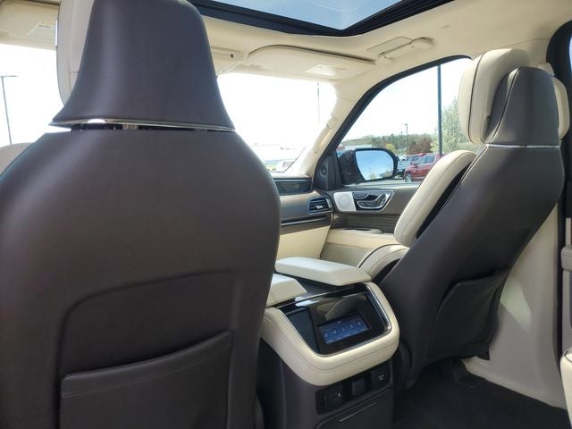 2022 Lincoln Navigator Black Label
