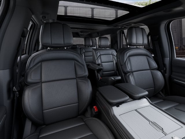 2027 Lincoln Navigator L Reserve