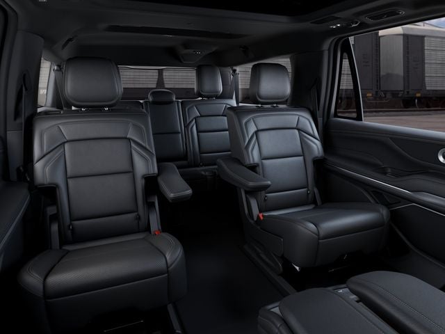 2027 Lincoln Navigator L Reserve