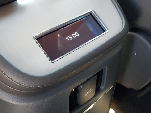2027 Lincoln Navigator L Reserve