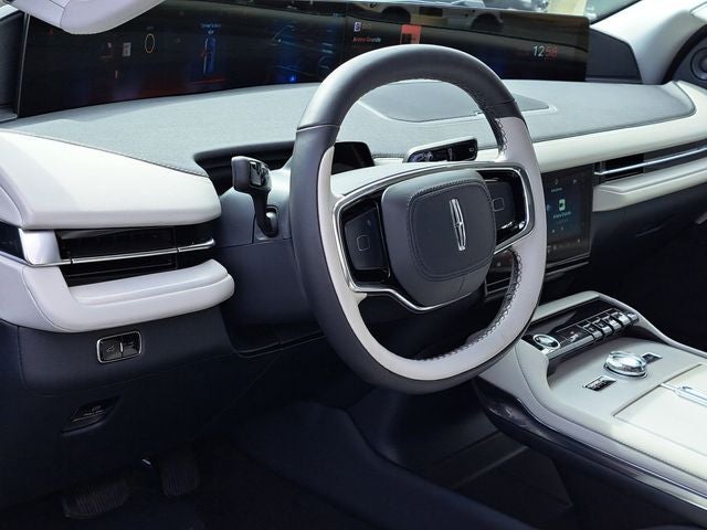 2026 Lincoln Navigator L Premiere