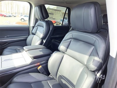 2026 Lincoln Navigator L Premiere